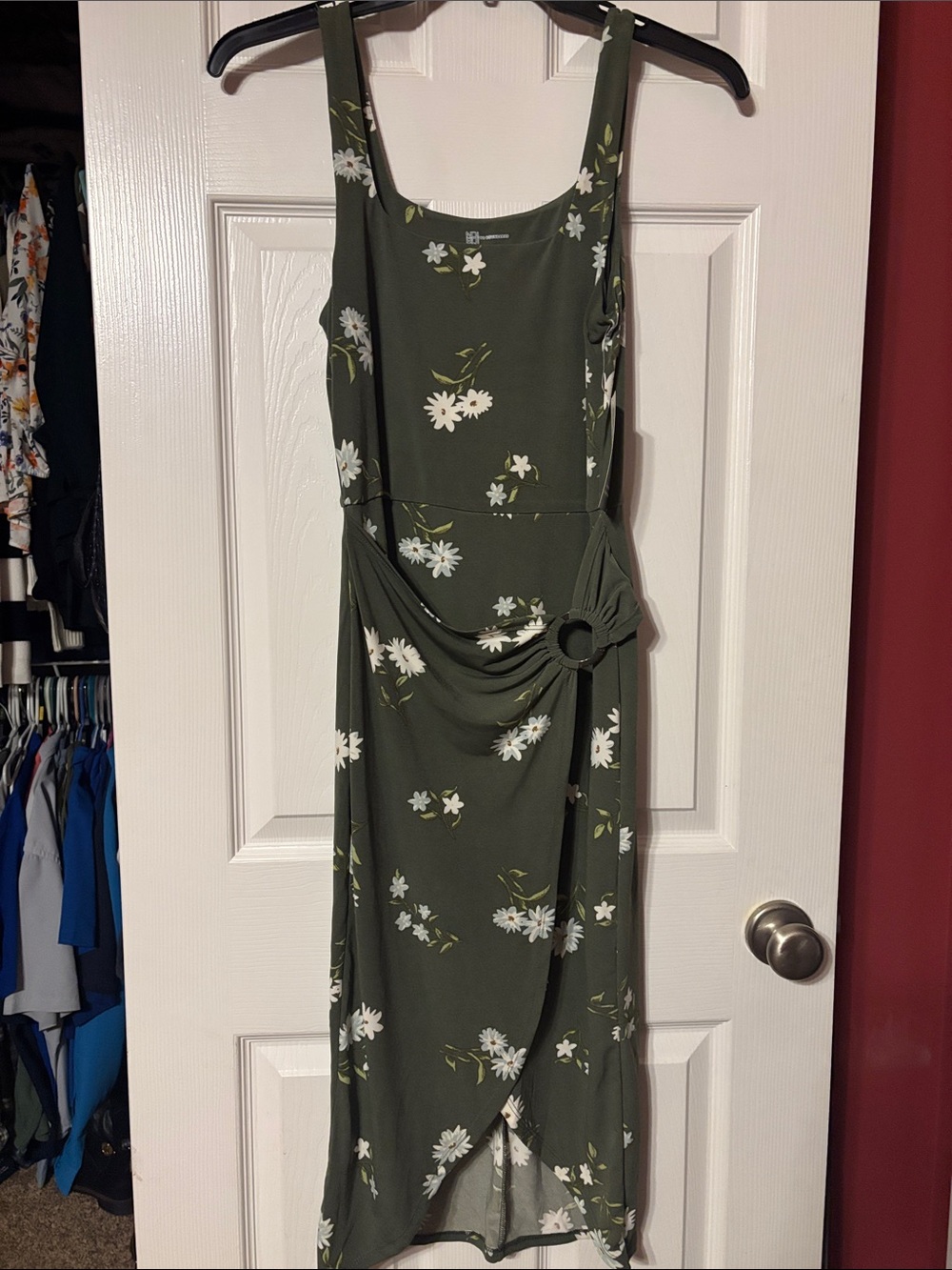 NWT no boundaries Olive Green Floral Sleeveless Midi Dress with Side Ring Detail